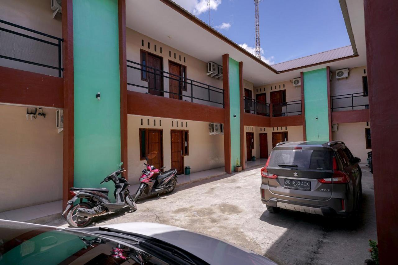 Reddoorz Syariah Near Bukit Teletubbies Padangsidempuan Hotel Kültér fotó